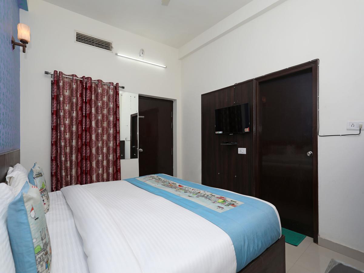 Oyo 11041 Hotel Taj Ansh Agra  Εξωτερικό φωτογραφία